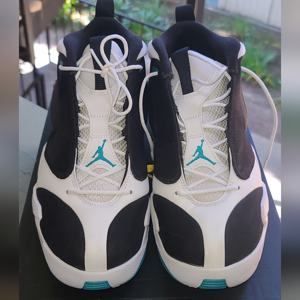 Jordan Jumpman Quick 23